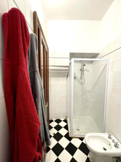 Apartment Under The Basilica Of Sant'Andrea Mantova Bagian luar foto